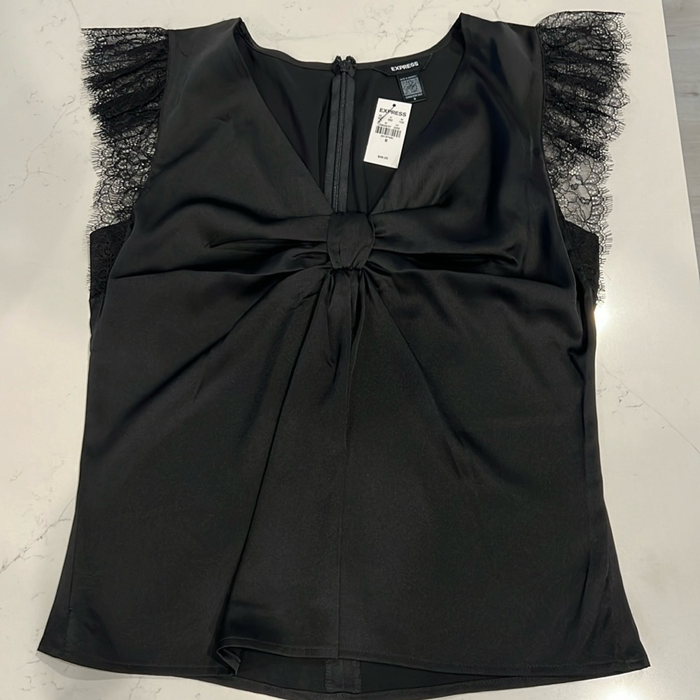 NWT Silky Express Top